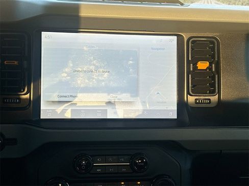 Used 2023 Ford Bronco Badlands image 15