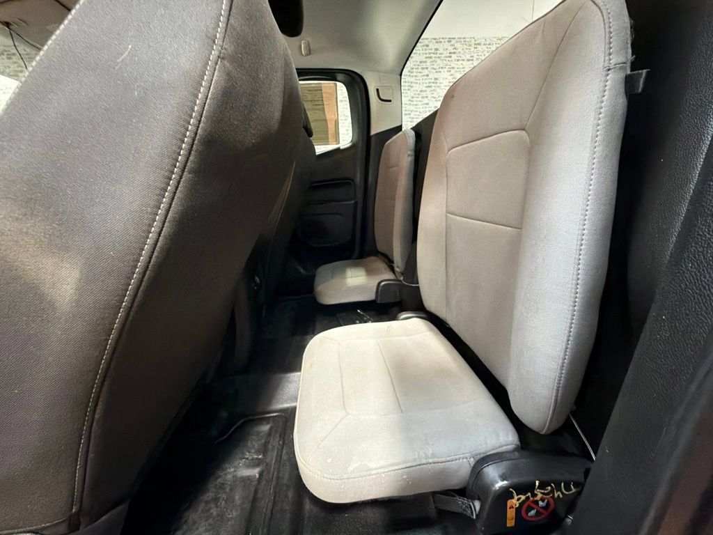 Used 2021 Chevrolet Colorado LT w/ Fleet Safety Package RWD image 13