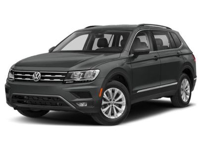 Used 2018 Volkswagen Tiguan SE