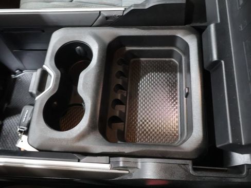 Used 2021 RAM 1500 Big Horn AWD/4WD image 30