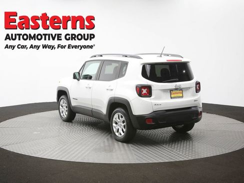 Used 2017 Jeep Renegade Latitude w/ Cold Weather Group AWD/4WD image 67