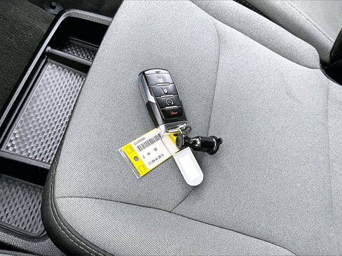 Certified 2023 RAM 1500 Big Horn image 30