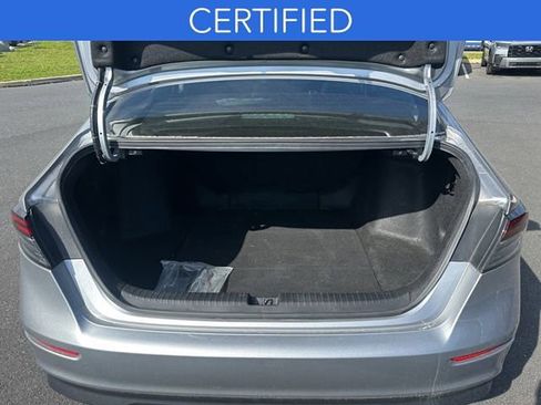 Used 2023 Honda Accord EX image 13