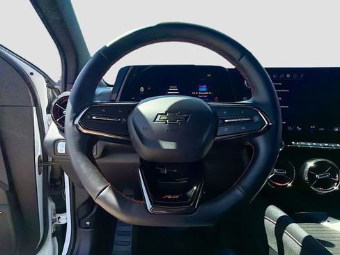 Used 2024 Chevrolet Blazer EV RS RWD image 11