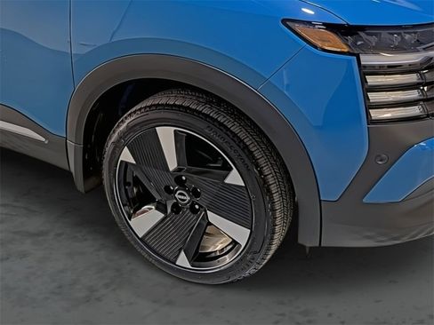 New 2026 Nissan Kicks SR w/ SR Premium Package image 14