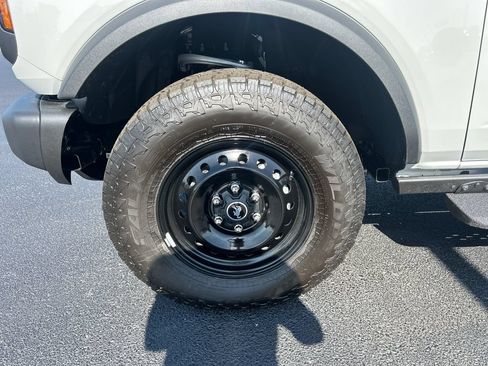 New 2026 Ford Bronco Big Bend w/ Black Diamond Package AWD/4WD image 9