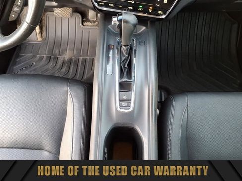 Used 2020 Honda HR-V Touring image 25