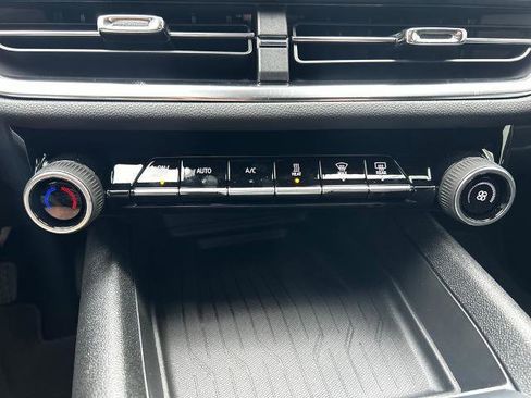 New 2026 Chevrolet Equinox EV LT w/ Comfort Package image 15