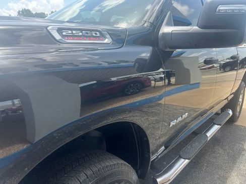 Used 2024 RAM 2500 Big Horn w/ Protection Group AWD/4WD image 7