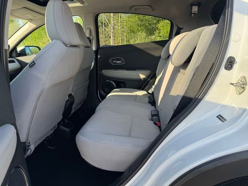 Used 2020 Honda HR-V EX image 5