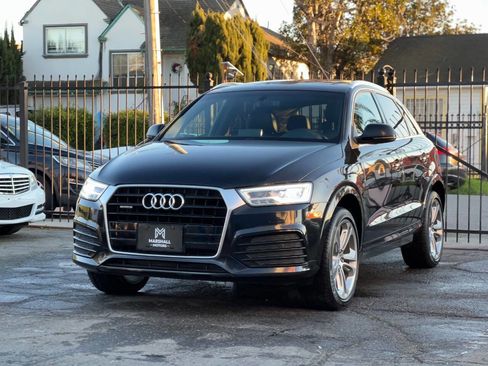 Used 2016 Audi Q3 2.0T Prestige image 4