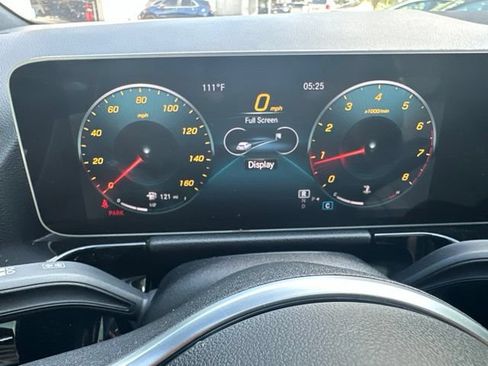 Used 2021 Mercedes-Benz GLA 250 image 19