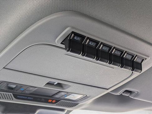 Used 2026 Ford F250 XLT w/ FX4 Off-Road Package image 14