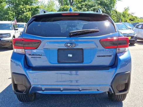 Used 2023 Subaru Crosstrek 2.0i Premium image 5
