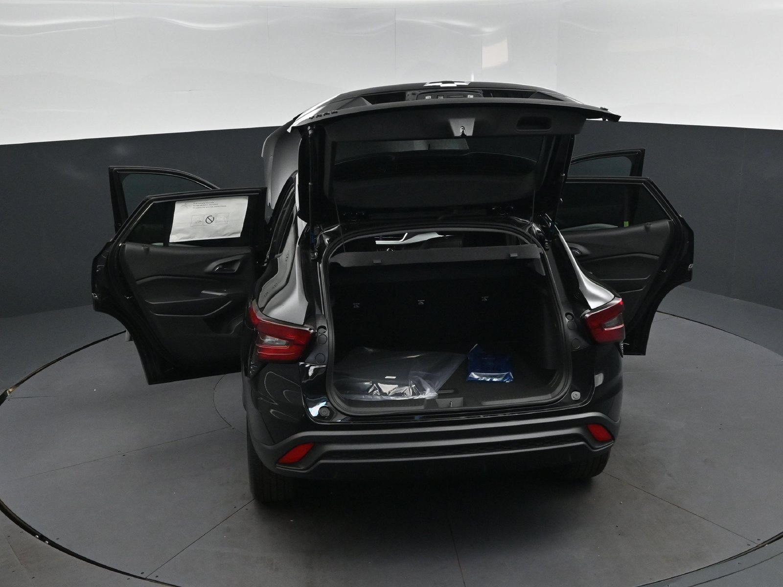 New 2026 Chevrolet Trax LT w/ Midnight Edition FWD image 47