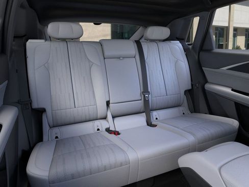 New 2026 Cadillac Lyriq Sport image 17