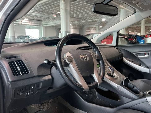 Used 2014 Toyota Prius Prime Advanced FWD image 16