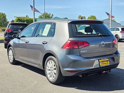 Used 2016 Volkswagen Golf S FWD image 4