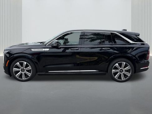 New 2025 Cadillac Escalade IQ Luxury 1 image 8