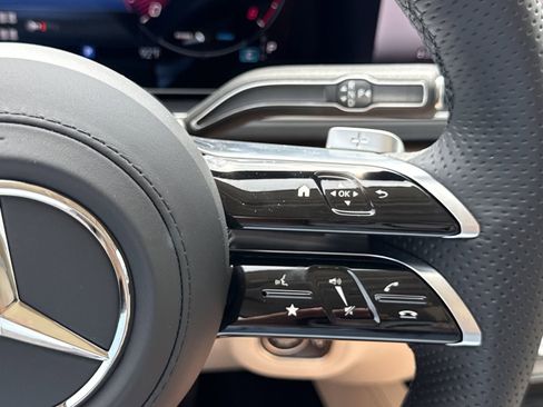 New 2026 Mercedes-Benz GLS 450 4MATIC image 25