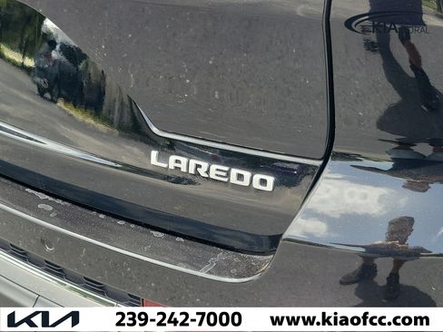 Used 2025 Jeep Grand Cherokee Laredo X RWD image 10