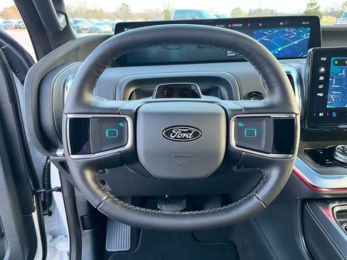 New 2026 Ford Expedition Platinum w/ Stealth Performance Package AWD/4WD image 19