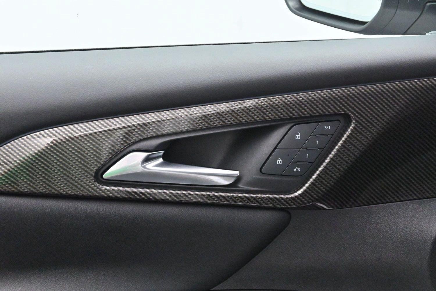 Used 2025 Chevrolet Traverse High Country FWD image 13
