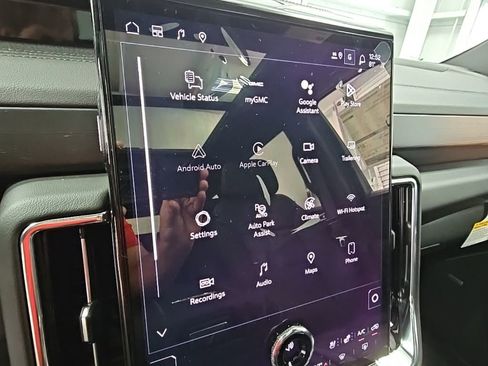 New 2026 GMC Yukon Denali w/ Sun & Power Step Package image 11