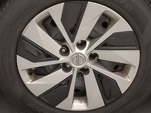 Used 2022 Nissan Altima 2.5 S FWD image 31