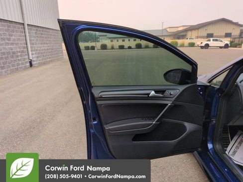 Used 2019 Volkswagen Golf R 4-Door AWD/4WD image 10
