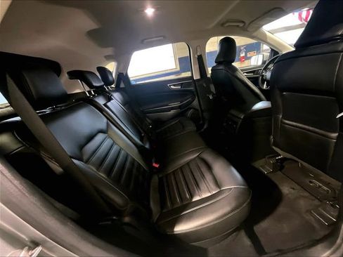 Used 2022 Ford Edge SEL image 22
