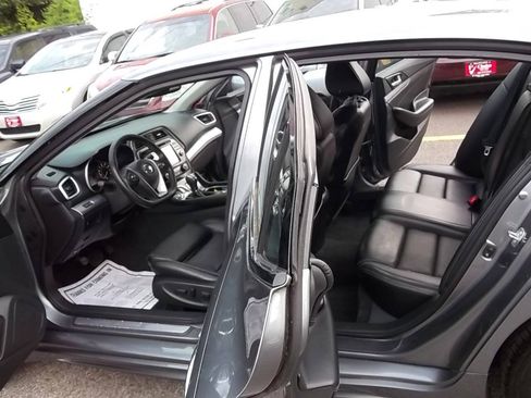 Used 2016 Nissan Maxima 3.5 SV FWD image 6
