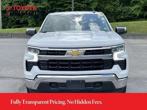 Used 2023 Chevrolet Silverado 1500 LT w/ Z71 Off-Road Package AWD/4WD image 10