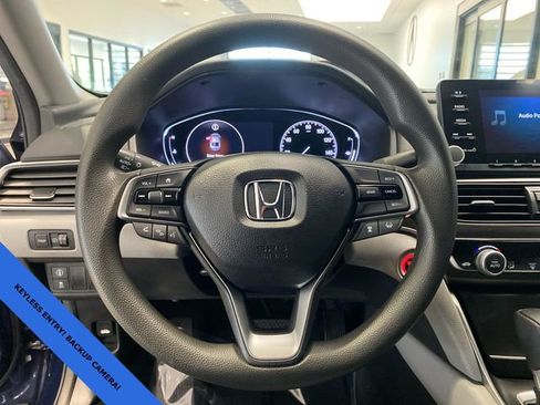 Used 2020 Honda Accord LX image 17
