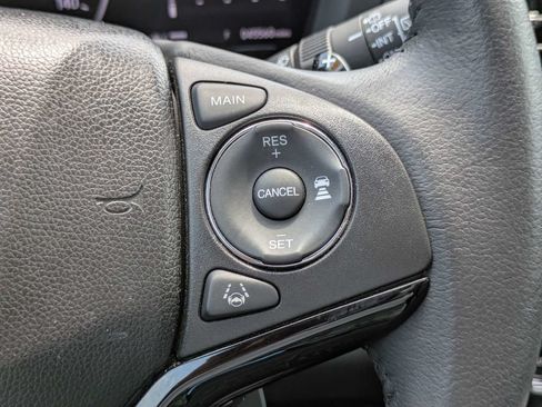 Used 2019 Honda HR-V Touring image 27