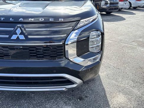 New 2026 Mitsubishi Outlander SE FWD image 9