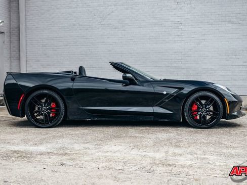 Used 2014 Chevrolet Corvette Stingray Z51 w/ 3LT Preferred Equipment Group image 13