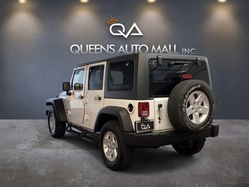 Used 2018 Jeep Wrangler Unlimited Sport S AWD/4WD image 4