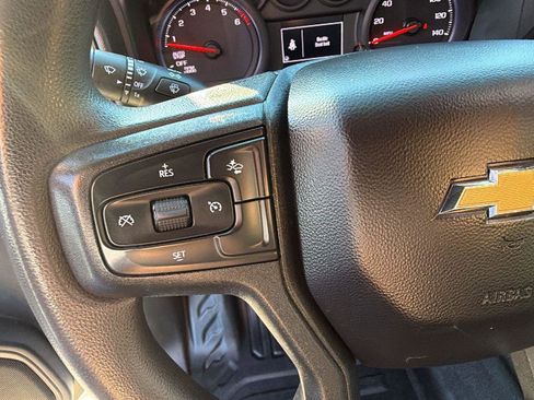 Used 2022 Chevrolet Silverado 1500 W/T RWD image 21