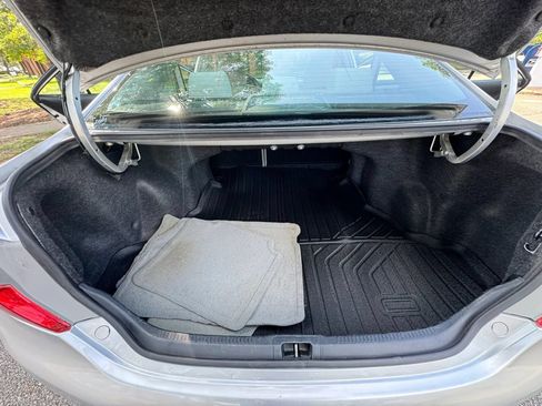 Used 2012 Toyota Camry LE FWD image 23