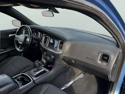Used 2020 Dodge Charger SXT image 46