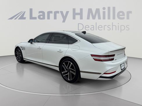 Used 2025 Genesis G80 2.5T Advanced AWD/4WD image 3