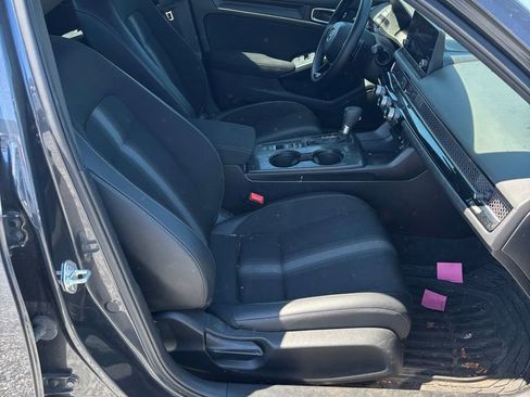 Used 2025 Honda Civic Sport image 14