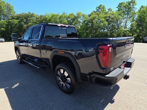 Certified 2025 GMC Sierra 2500 Denali AWD/4WD image 6