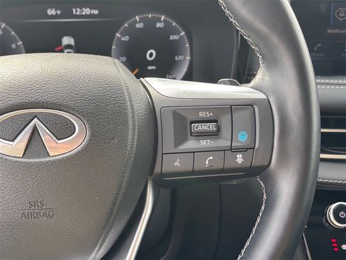 Used 2023 INFINITI QX60 Sensory w/ Cargo Package image 17