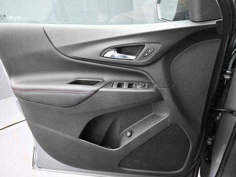Used 2024 Chevrolet Equinox RS w/ LPO, Floor Liner Package AWD/4WD image 11