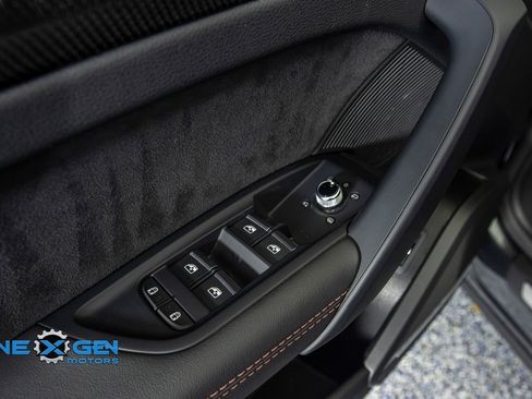 Used 2024 Audi SQ5 Prestige AWD/4WD image 12