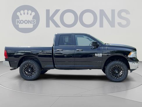 Used 2024 RAM 1500 Classic SLT AWD/4WD image 12