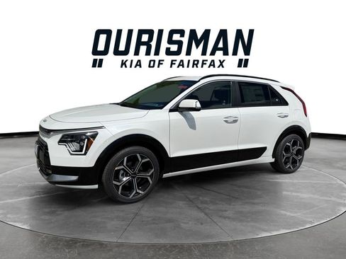 New 2026 Kia Niro SX Touring FWD image 2