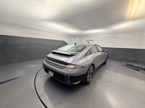 Used 2024 Hyundai Ioniq 6 SEL RWD image 5